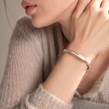 제이누이 슬랜트 뱅글팔찌 silver 18-19cm