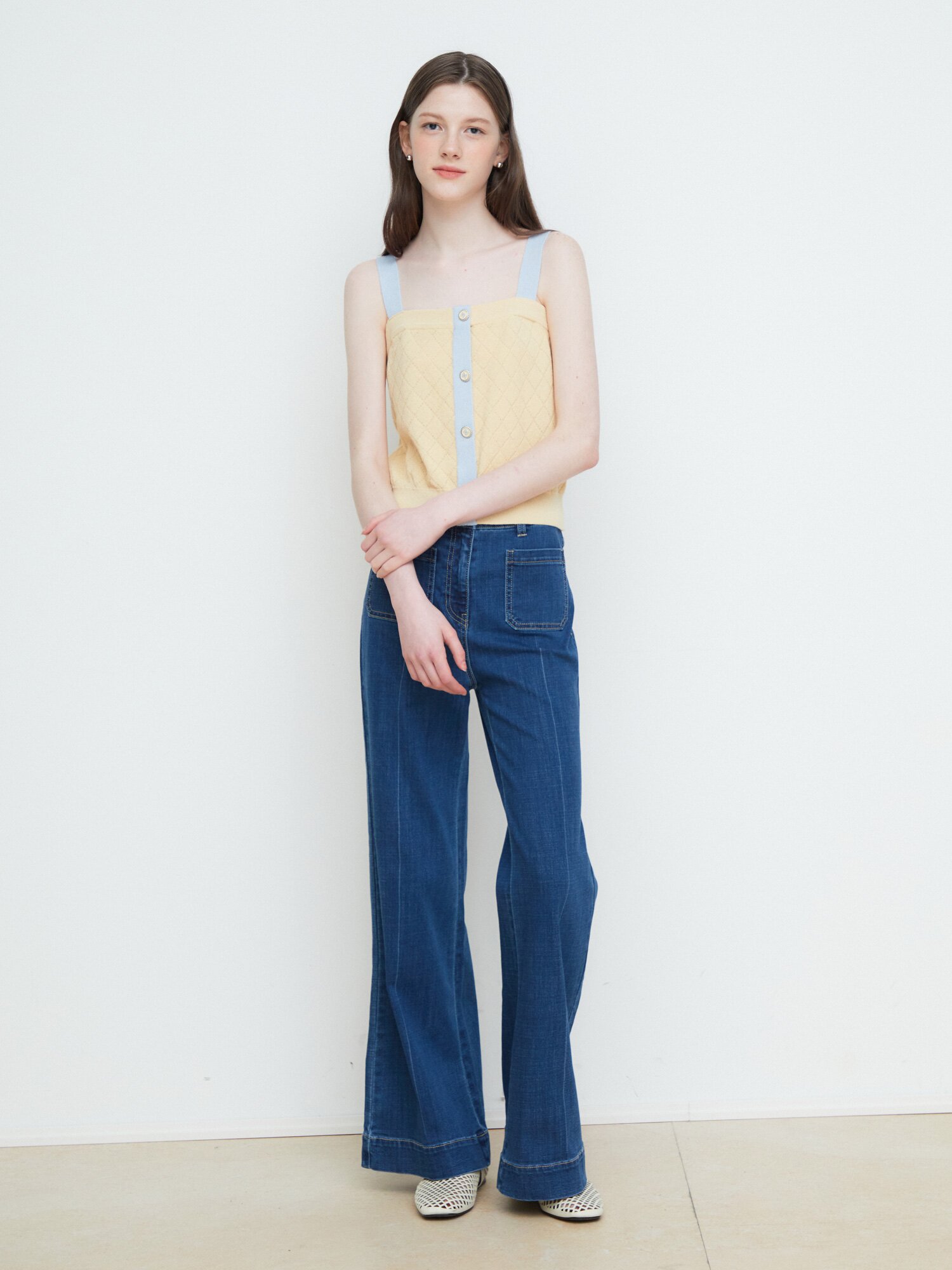 배색 다이아 스퀘어넥 니트 베스트 (LIGHT BLUE)