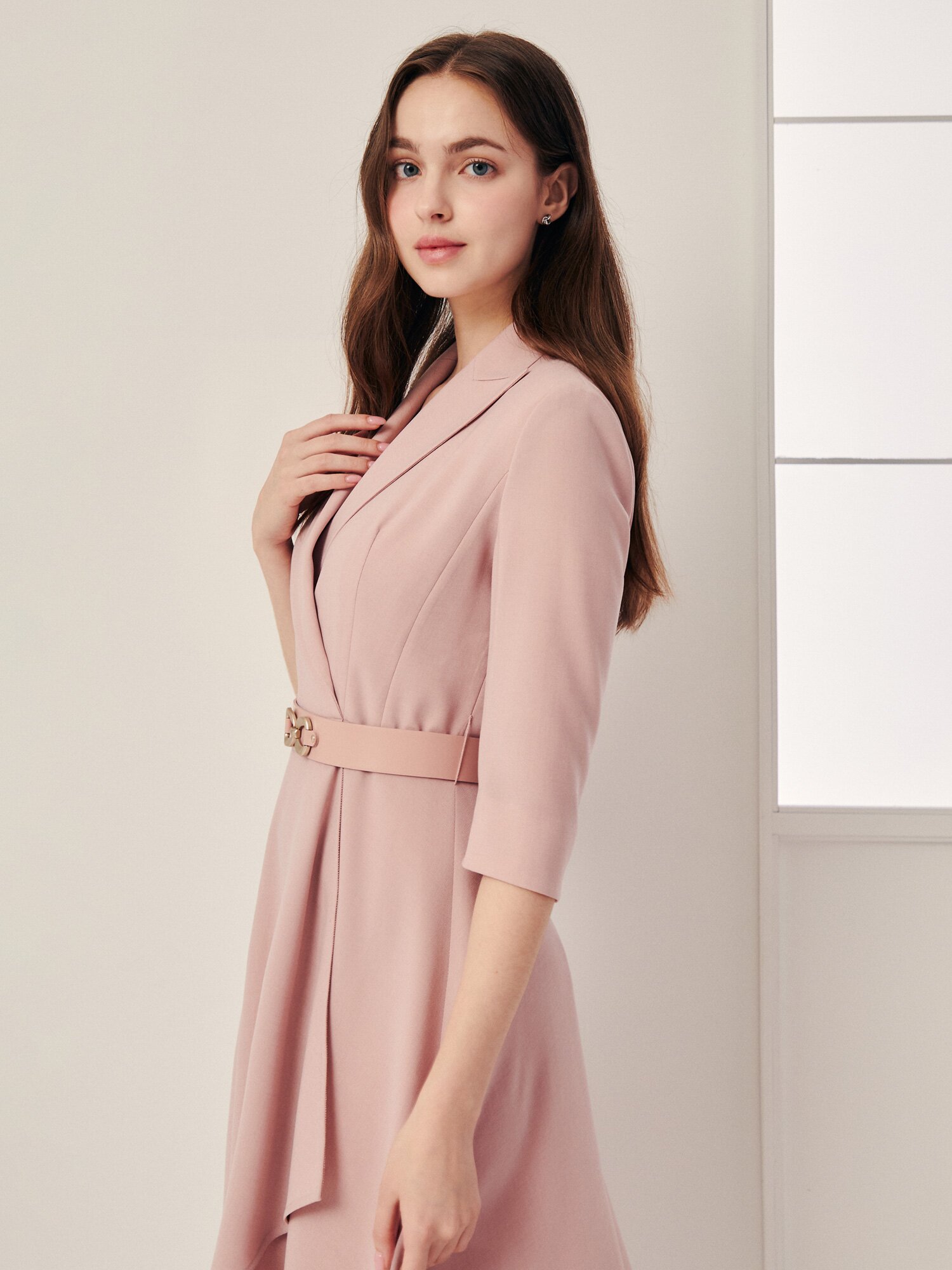 드레이프 피크드 라펠 원피스 (PINK)