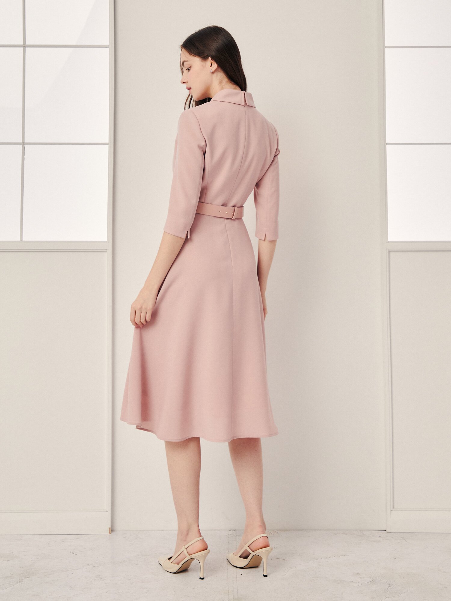 드레이프 피크드 라펠 원피스 (PINK)