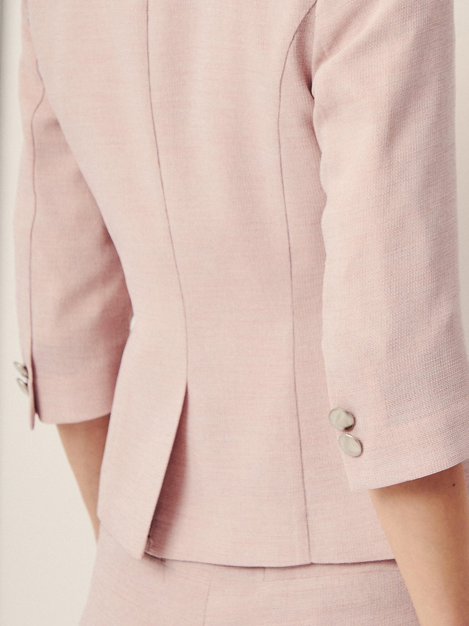 피크드 라펠 사선 버튼 재킷 (MELANGE PINK)