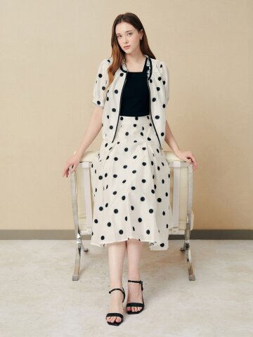 라이트 텍스처 코튼 스커트 