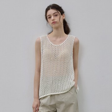 NATURAL NUT SLEEVELESS KNITWEAR CREAM