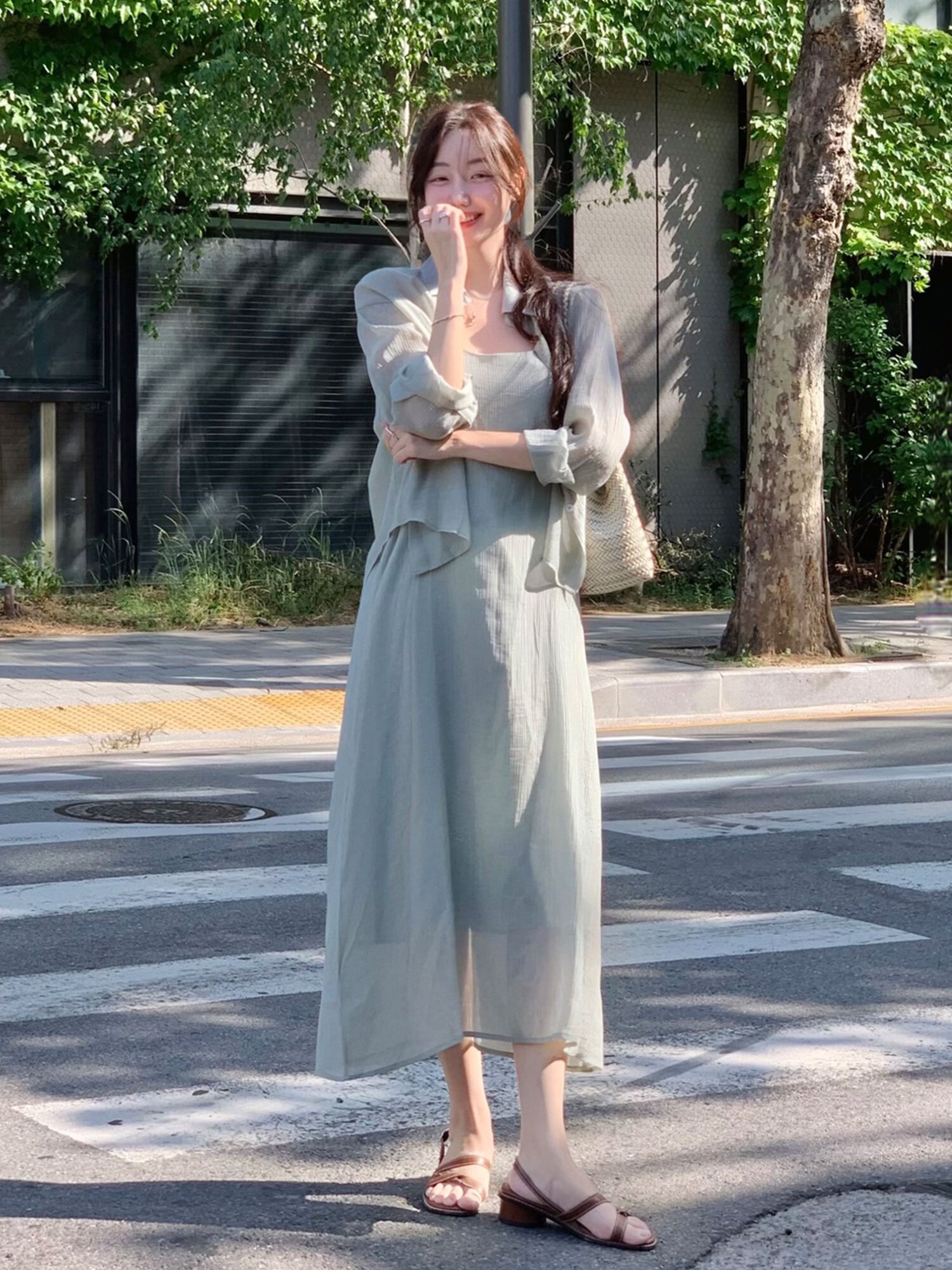 [연우님 Pick] COOLING SHIRT + SLIP DRESS SET LIGHT KHAKI