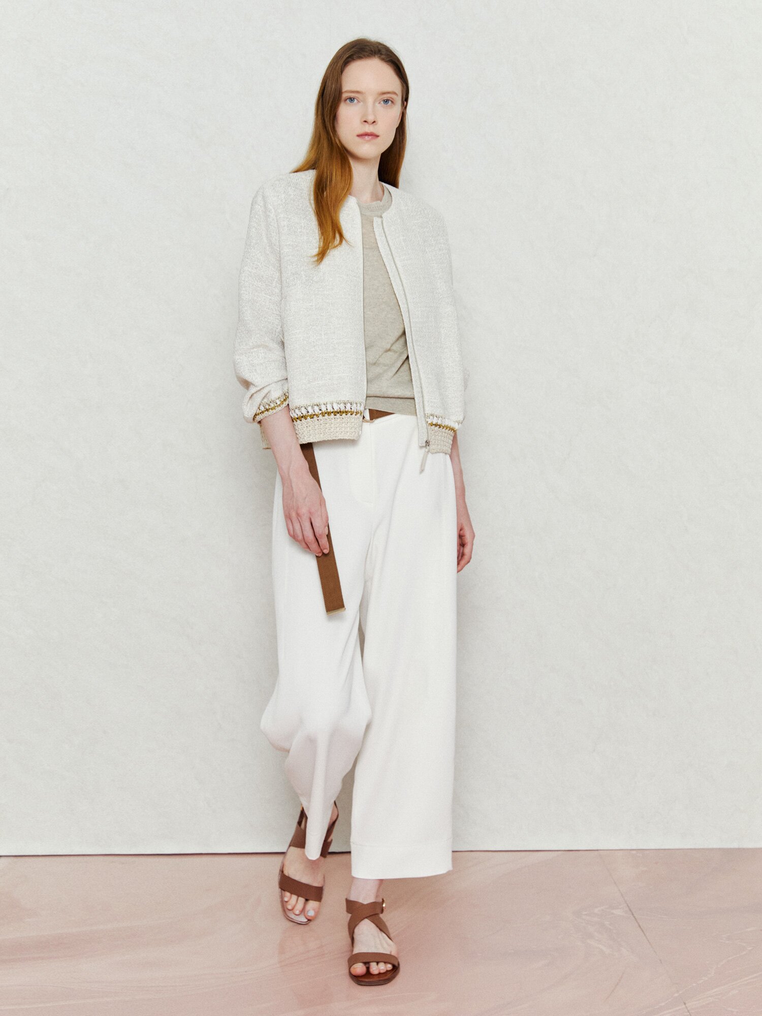 캐주얼 라운드 지퍼 점퍼 (IVORY)