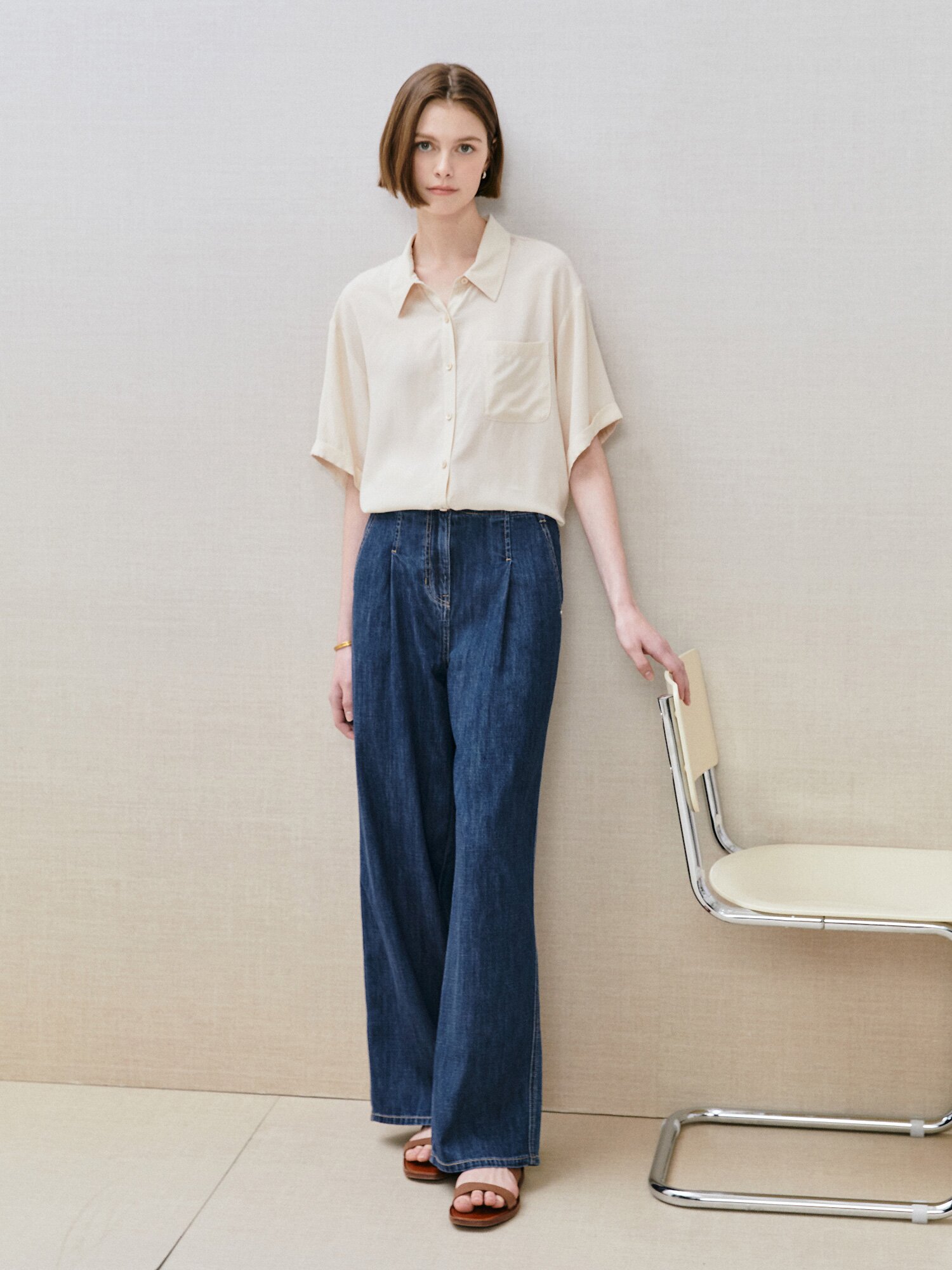 루즈핏 패치 포켓 블라우스 (LIGHT BEIGE)