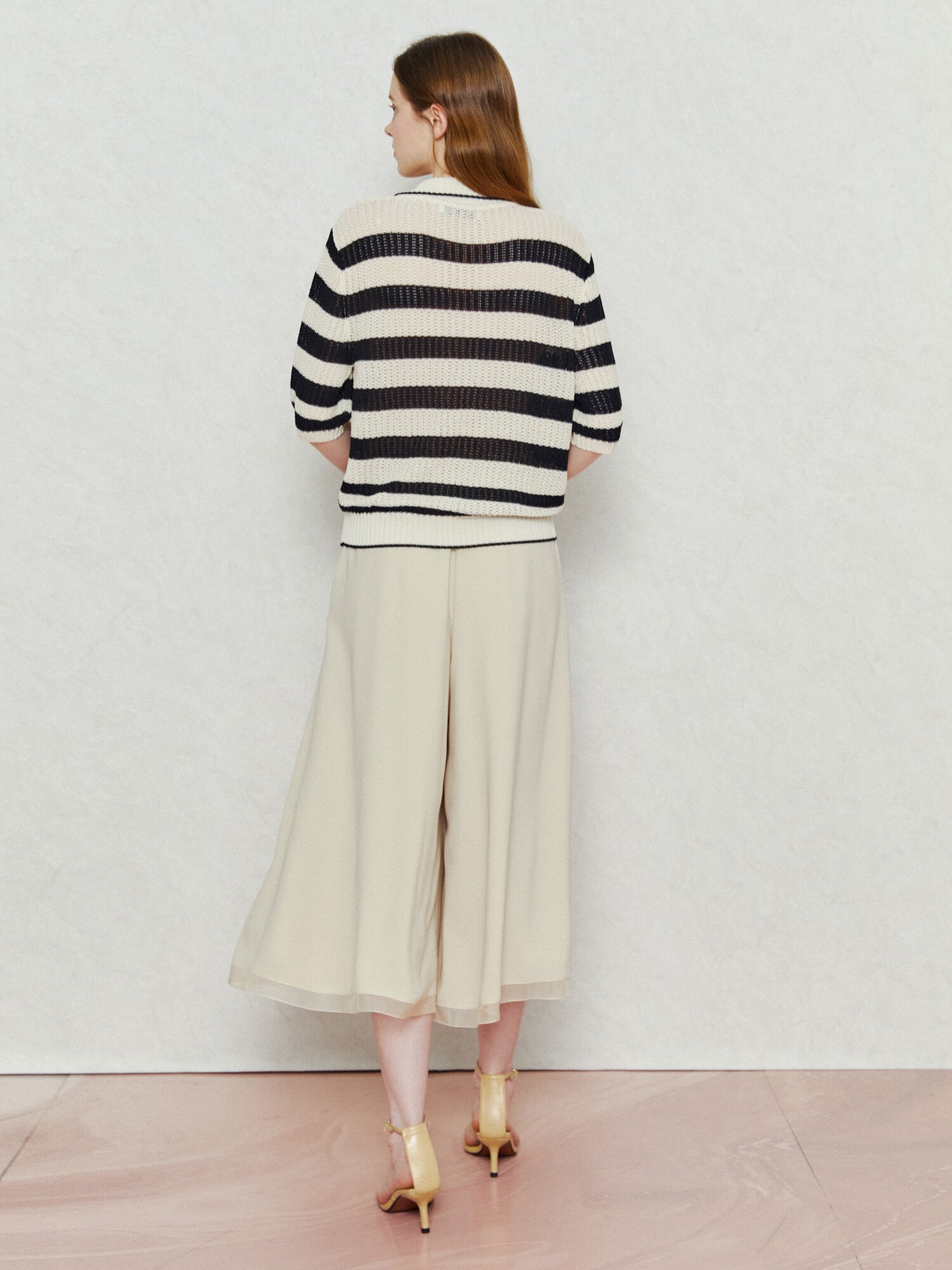 클레어 오픈넥 카라 니트 (STRIPE IVORY)