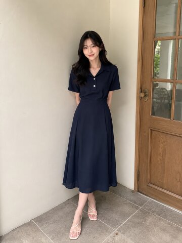 라운드 요크 플레어 원피스 