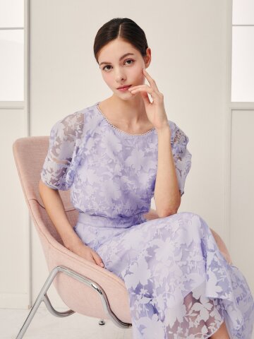 레이스 배색 라운드넥 블라우스 