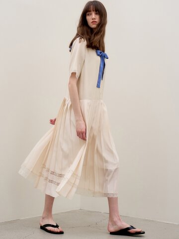 SAILOR LACE PLEATS DRESS_CREAM