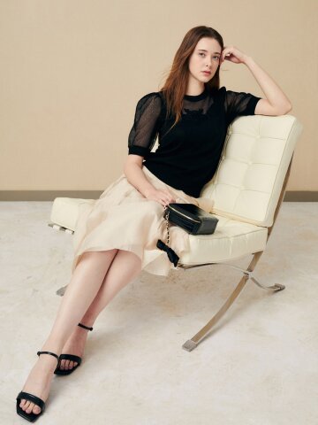 도트 시스루 레이스 슬리브 니트탑 