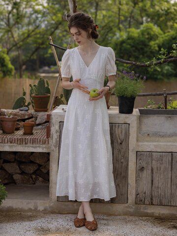 DA_V-neck dark grain dress