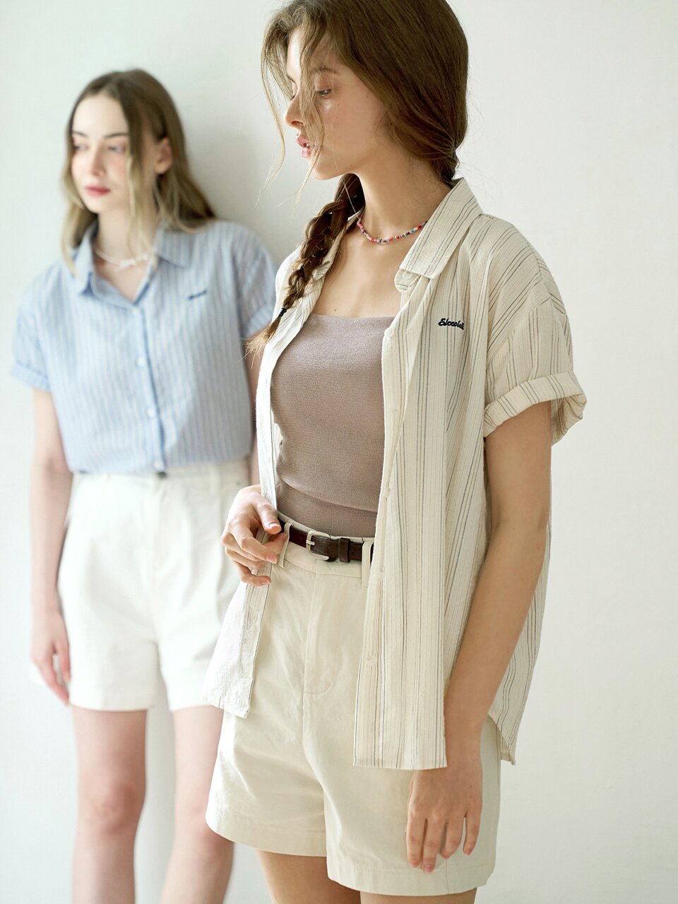 [12차] Contrast stripe short-sleeve shirt_2 Colors