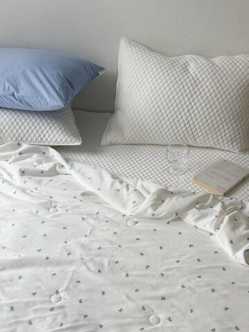 쁘띠 리본 냉감 듀라론 여름이불 2COLOR