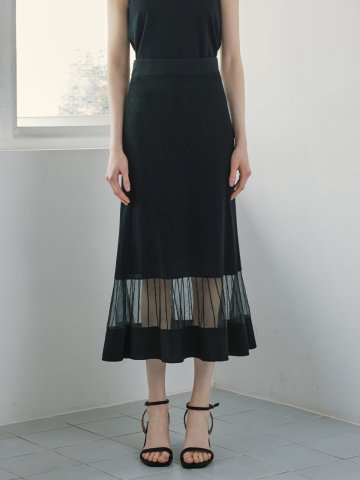 미스티 플레어 니트 스커트 / 블랙
