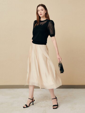 러플 쉐입 실키 텍스처드 스커트 