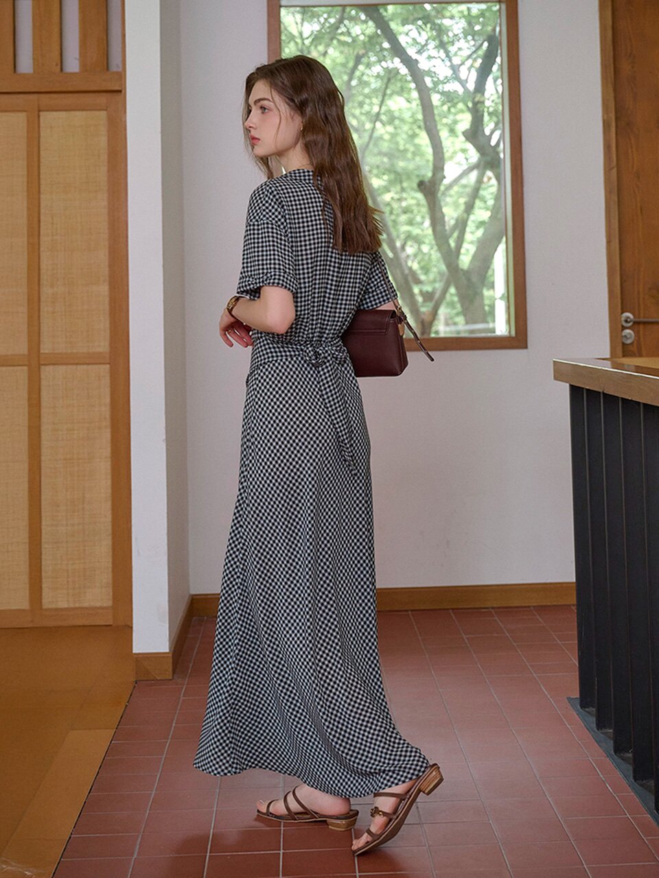 SR_V-neck wrap check dress