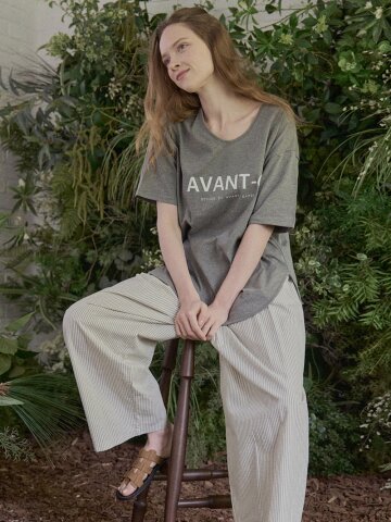 V-neck Overfit Logo T-shirt - 5 COLOR