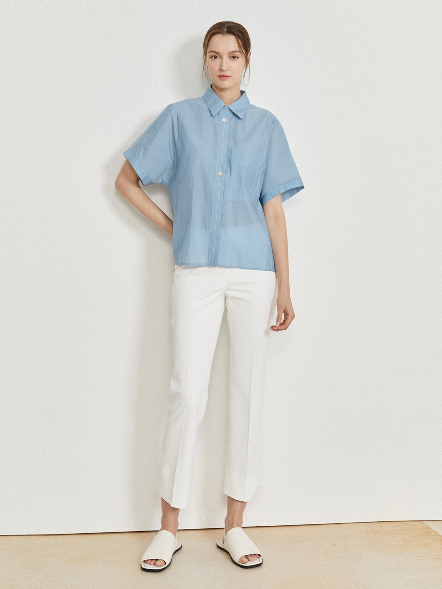 오간자 백 플리츠 블라우스 (SKY BLUE)