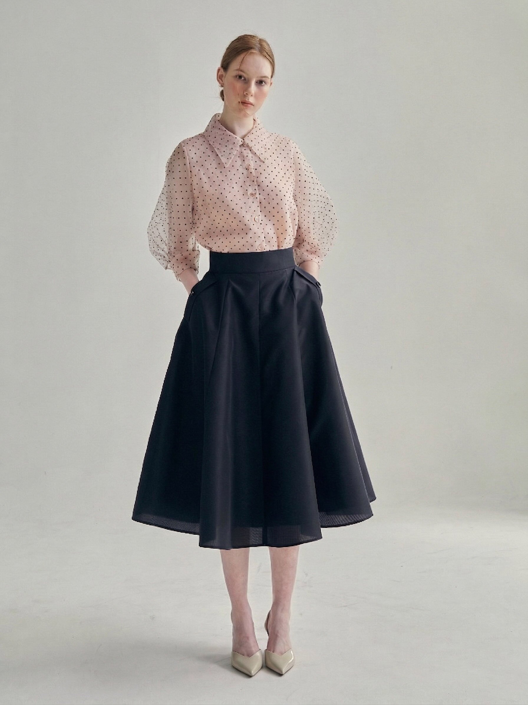 버튼 포켓 플레어 스커트 (NAVY)