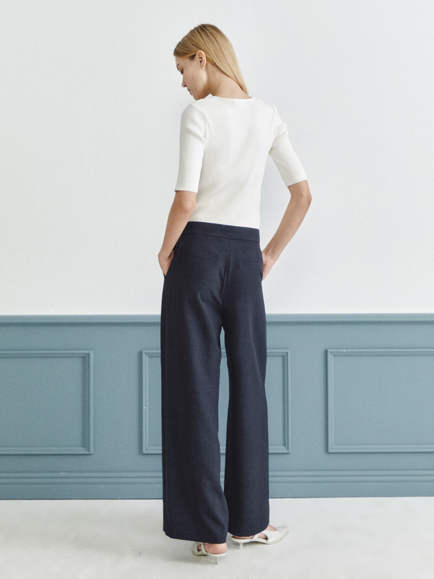 히든 버튼 퀼로트 팬츠 (DARK GREY)