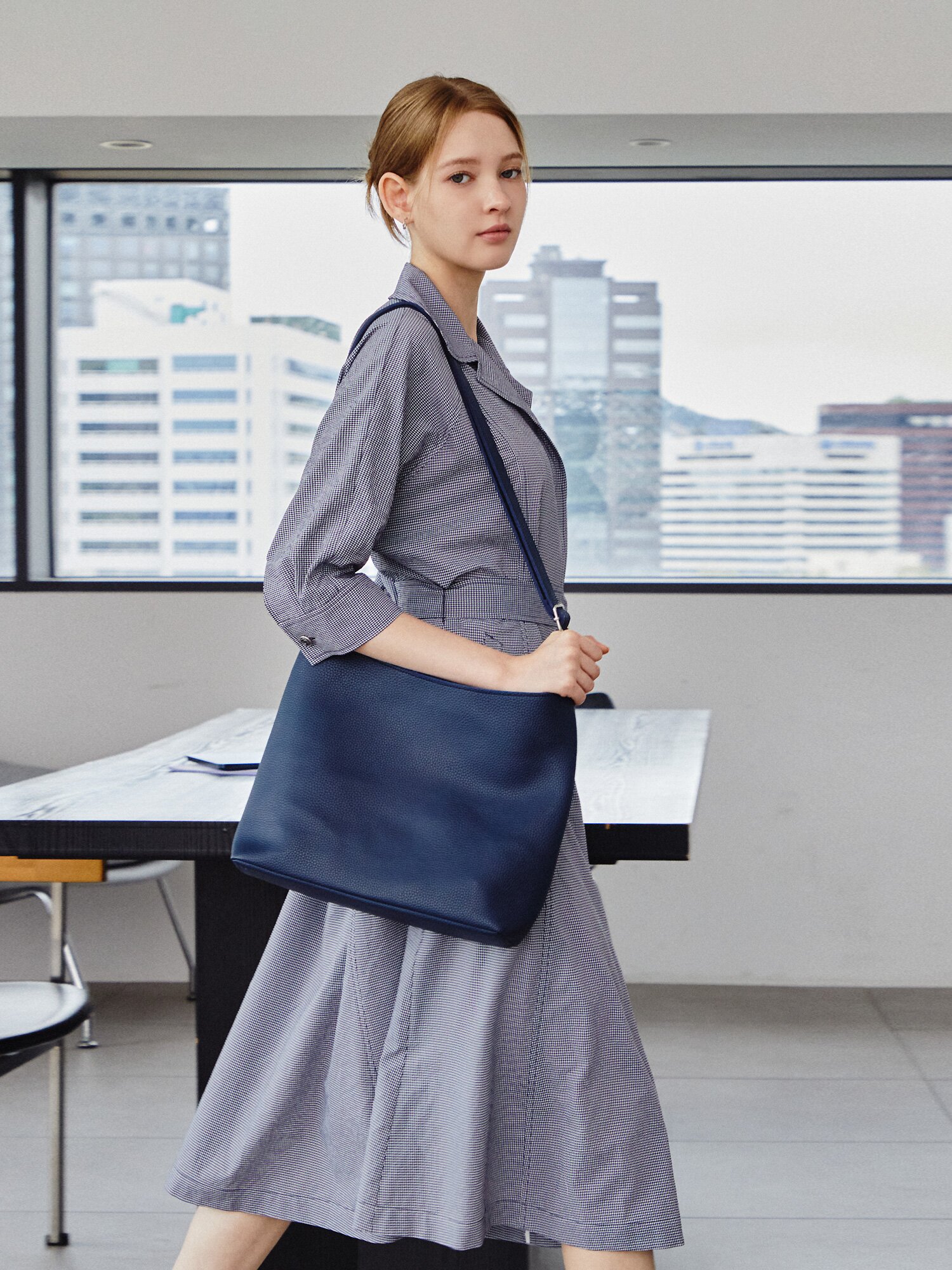 집업 플레어 셔츠 원피스 (CHECK NAVY)