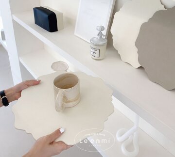 르엔미 물결 가죽트레이 