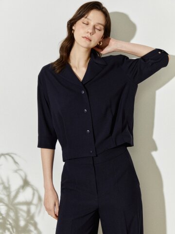 세미 크롭 실루엣 버튼업 재킷 