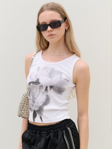MET black rose DTP sleeveless T-shirt