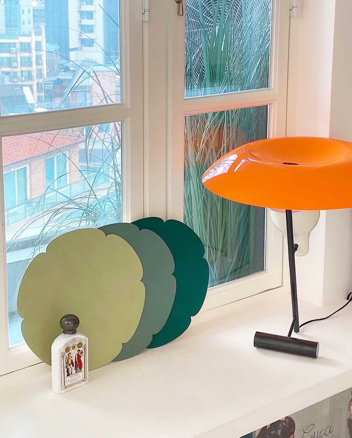 르엔미 플라워 가죽테이블매트 