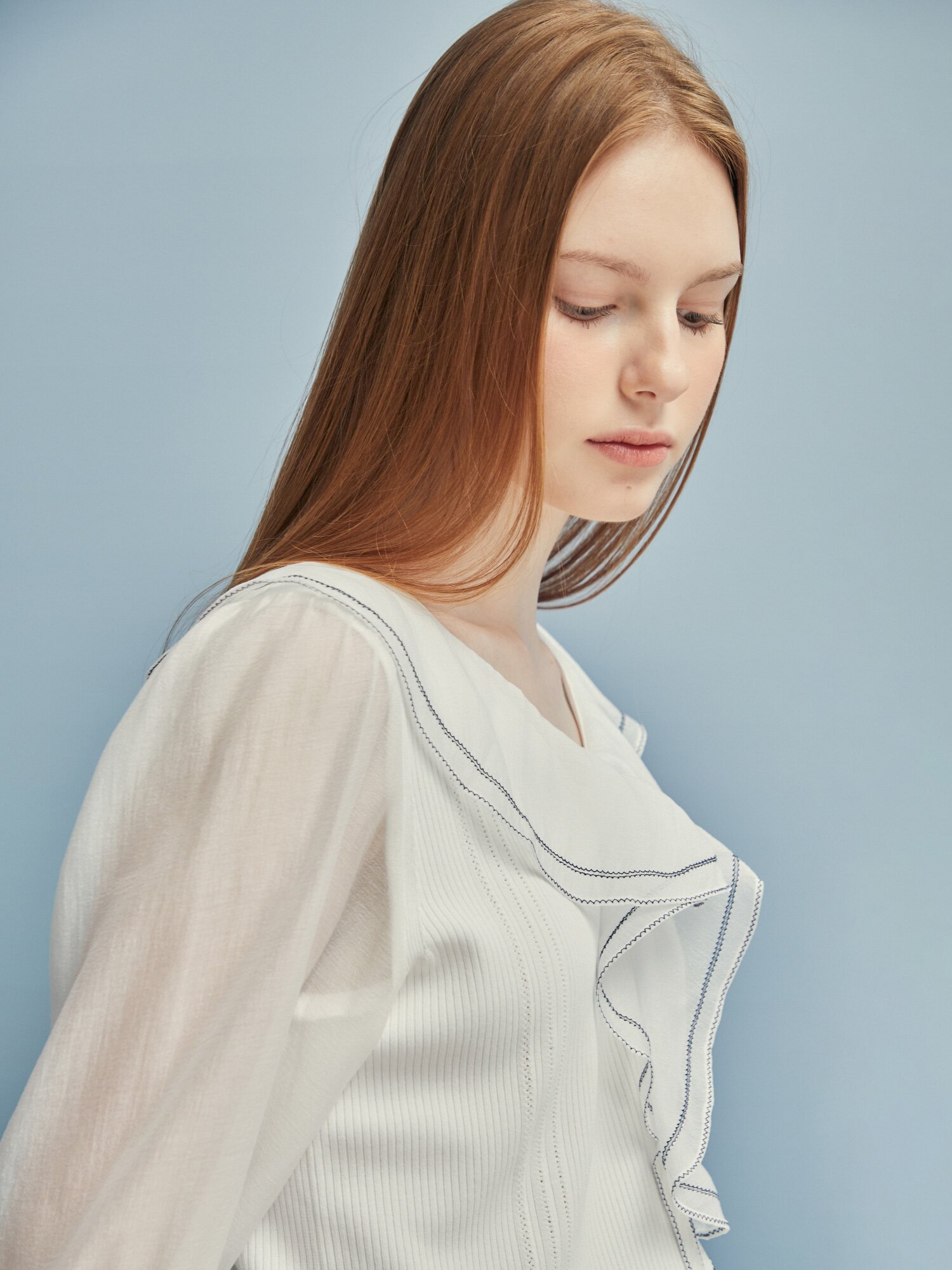 스티치 러플 칼라 풀오버 니트 (WHITE)