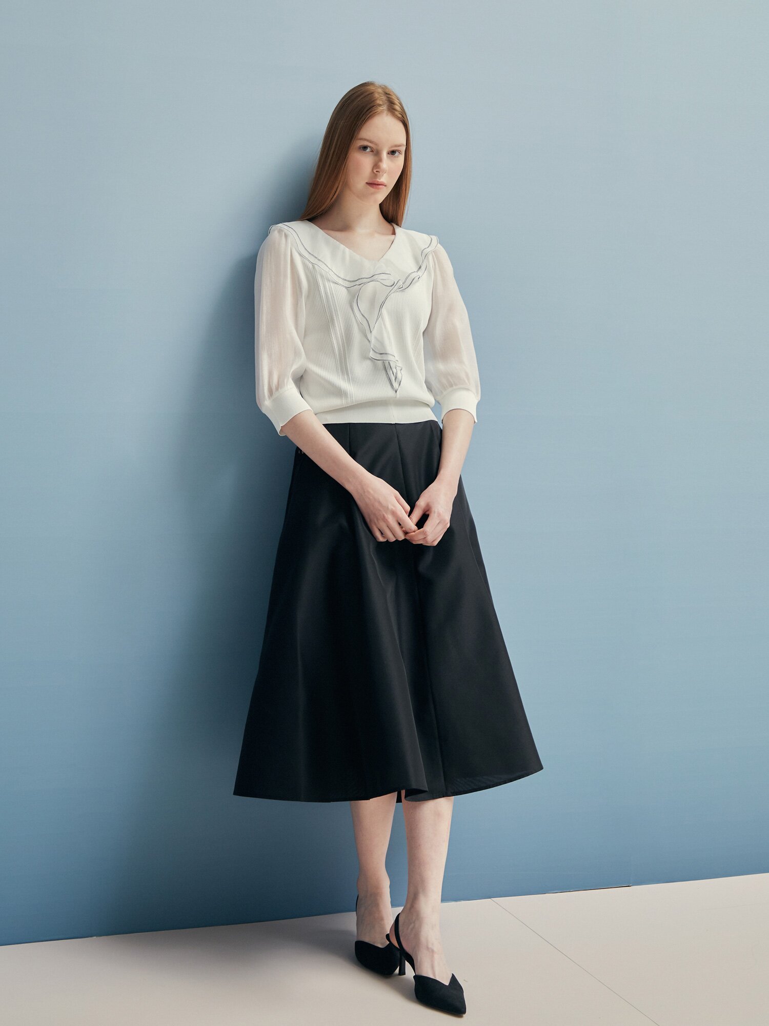 스티치 러플 칼라 풀오버 니트 (WHITE)