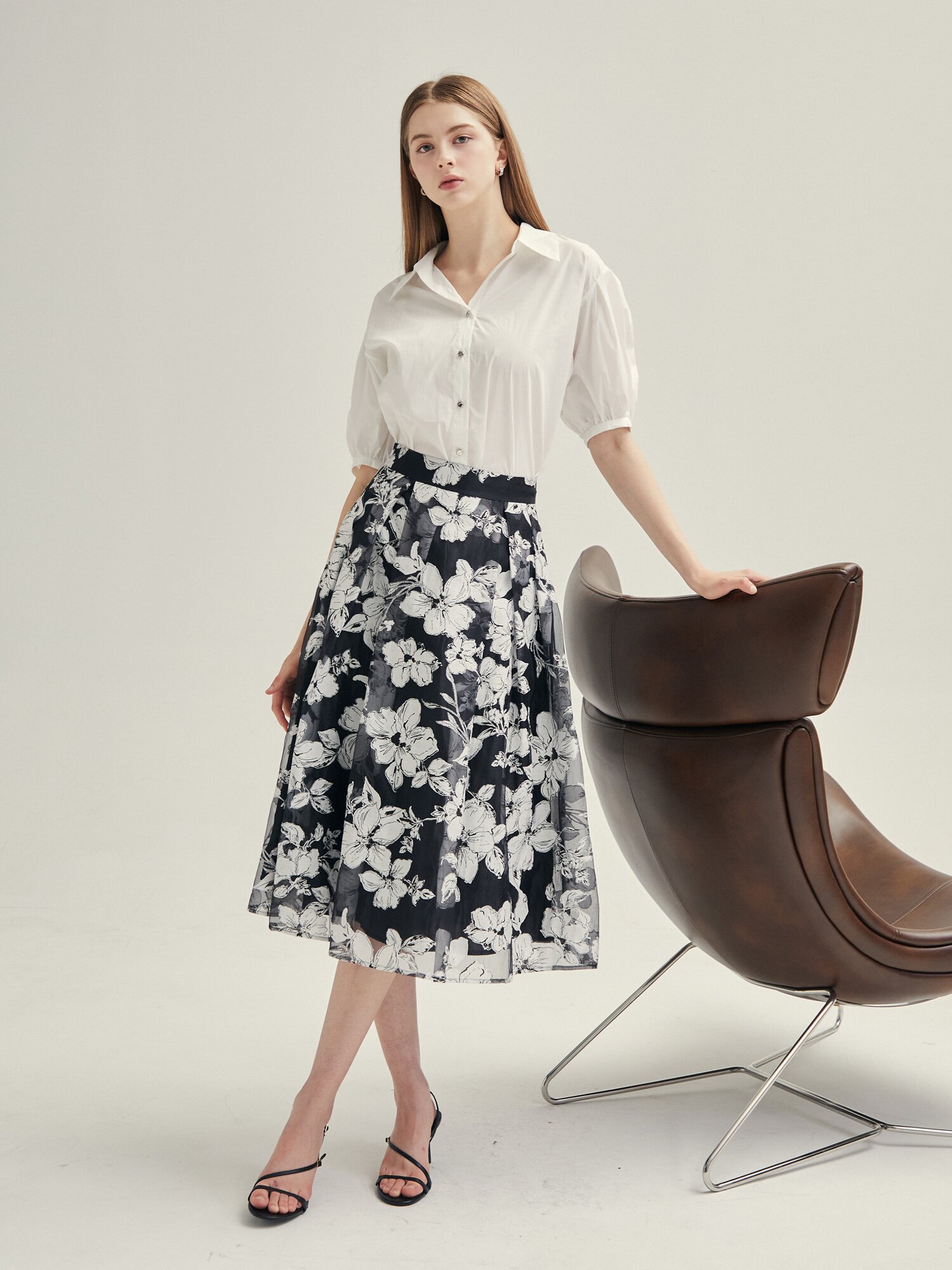 플로럴 턱 플레어 스커트 (PRINT BLACK)