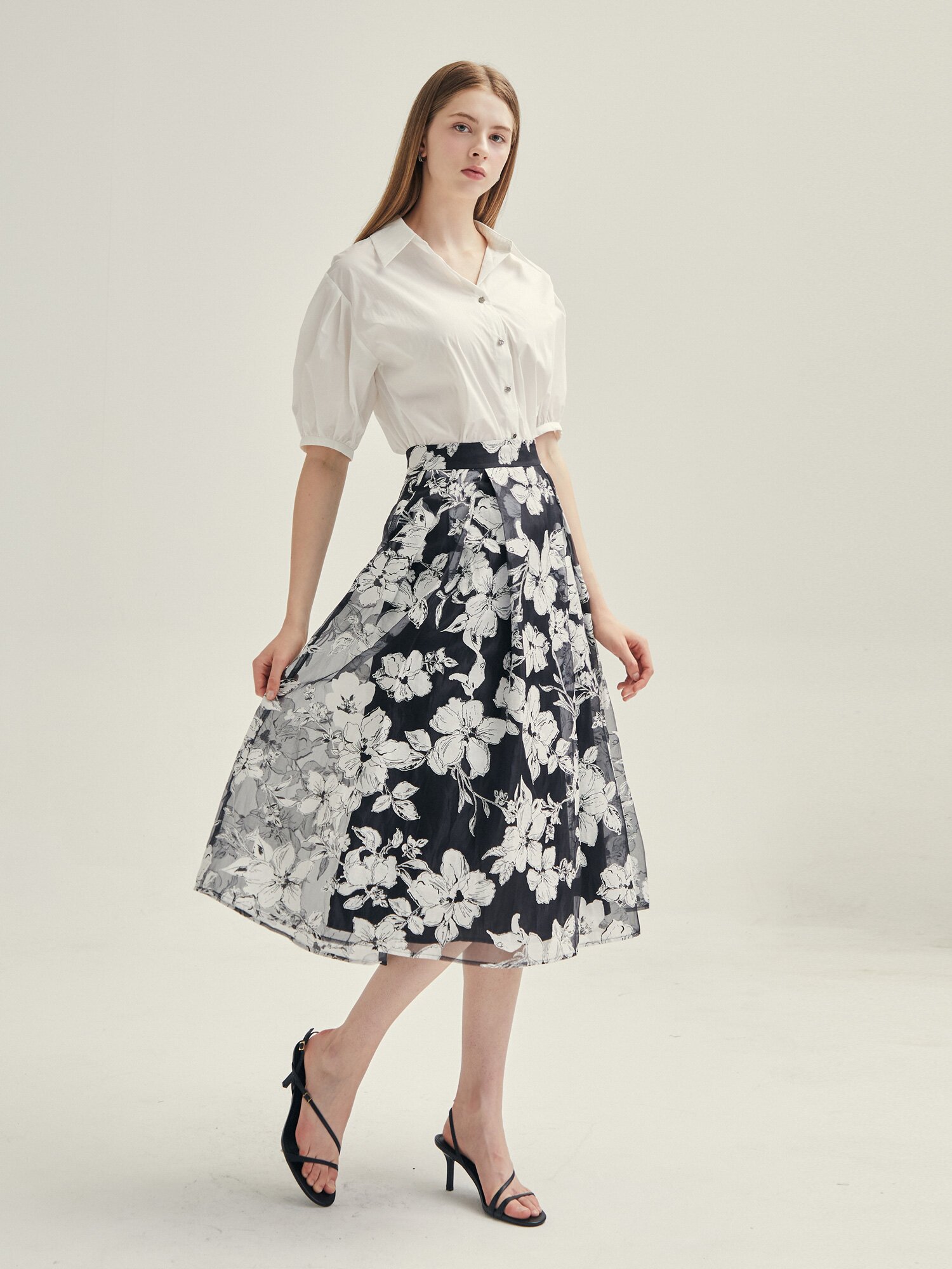 플로럴 턱 플레어 스커트 (PRINT BLACK)