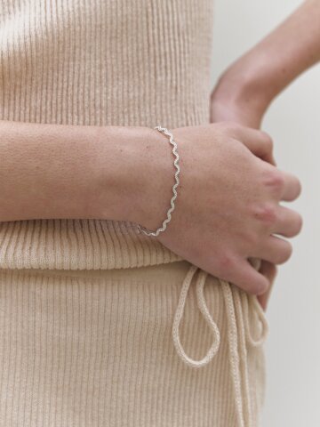 Wavy Bracelet