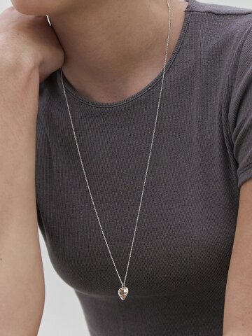 Heart Berry Long Necklace