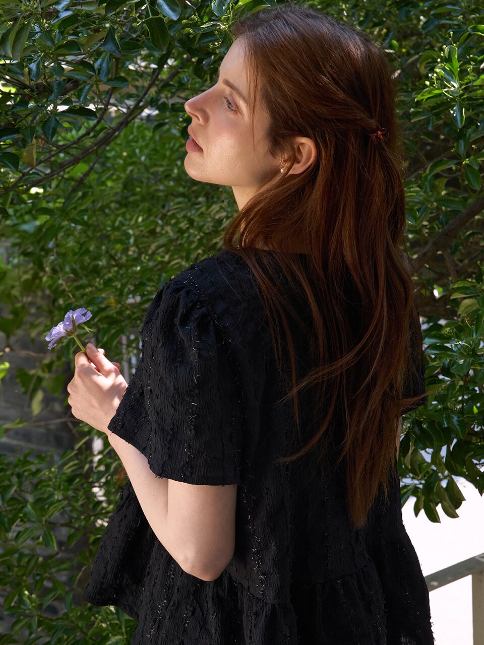 [메종르하르] 스파클링 블라우스 2color