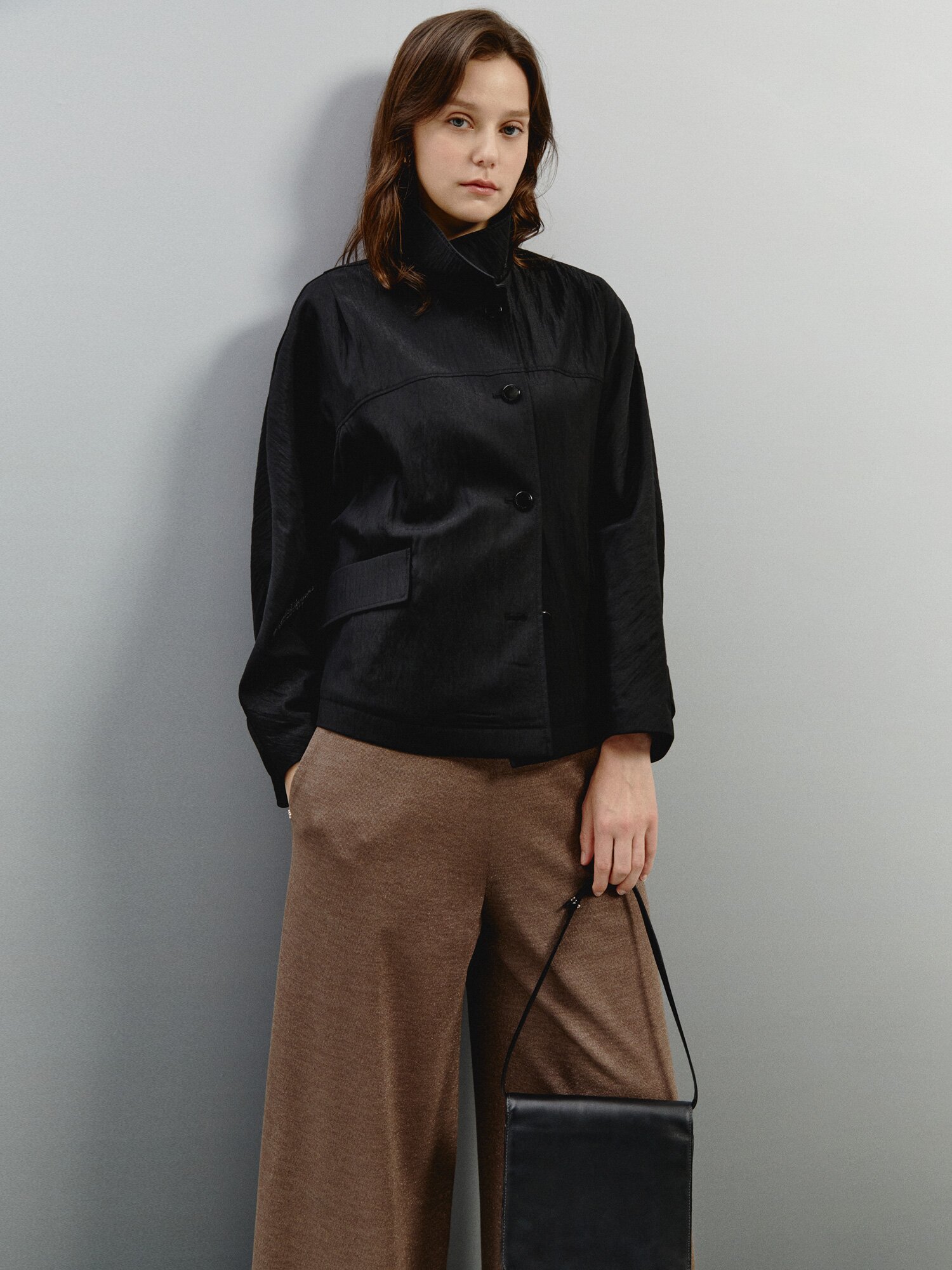 카라 버튼업 미드 점퍼 (BLACK)