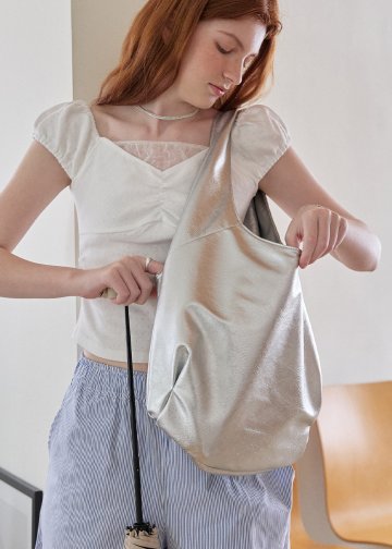 Flow Hobo Bag (Silver)