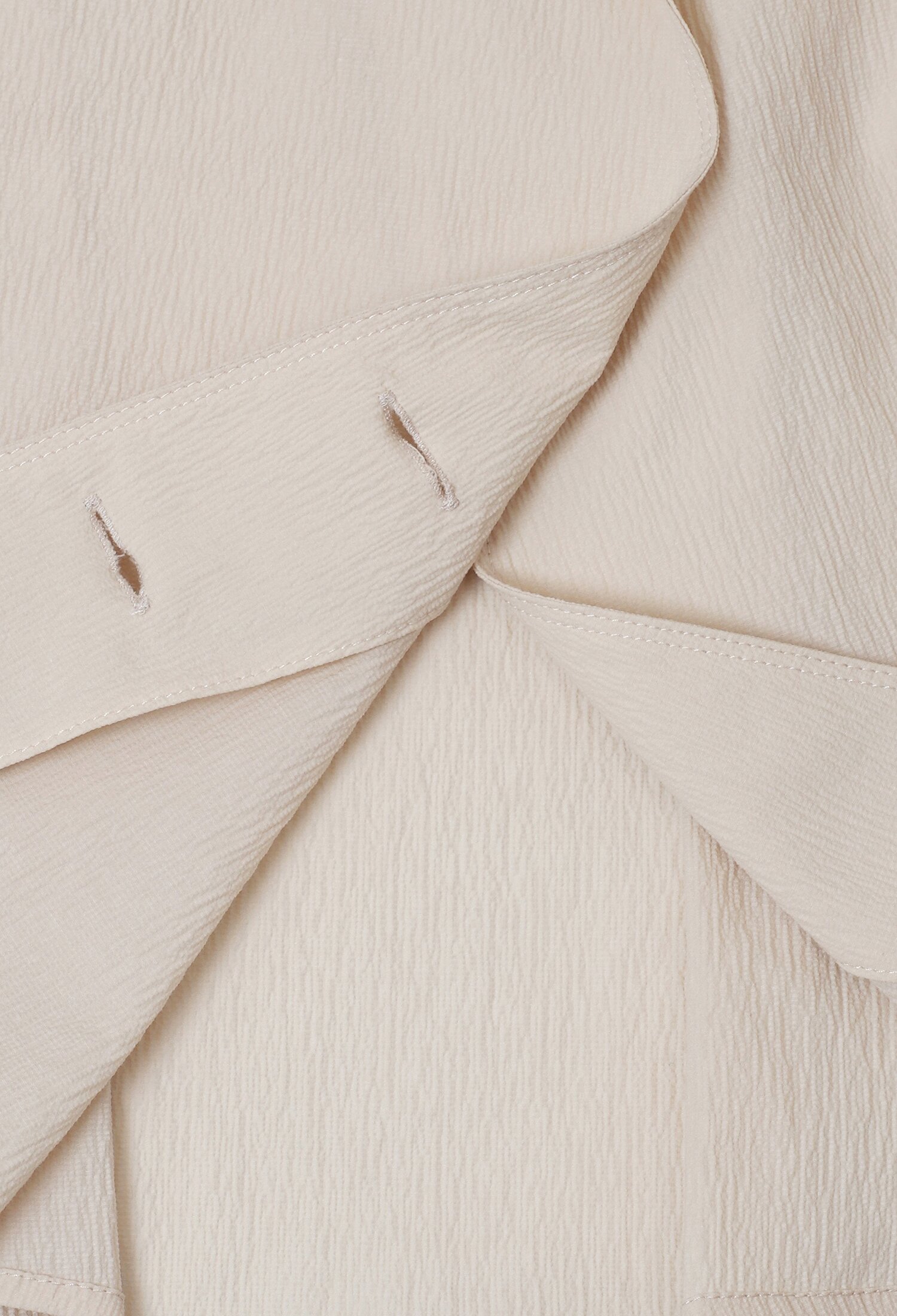 사이드 버튼 슬림 칼라 블라우스 (LIGHT BEIGE)