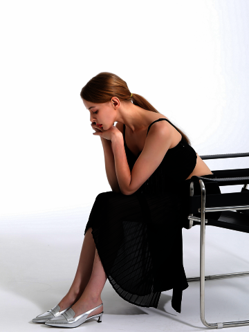 [천연소가죽]로아 슬링백힐 실버 4cm sr120