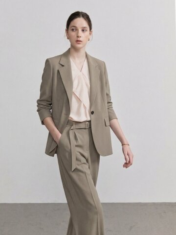 모던 슬릿 테일러드 자켓 