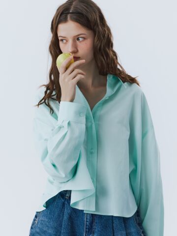 unbalance crop shirt mint