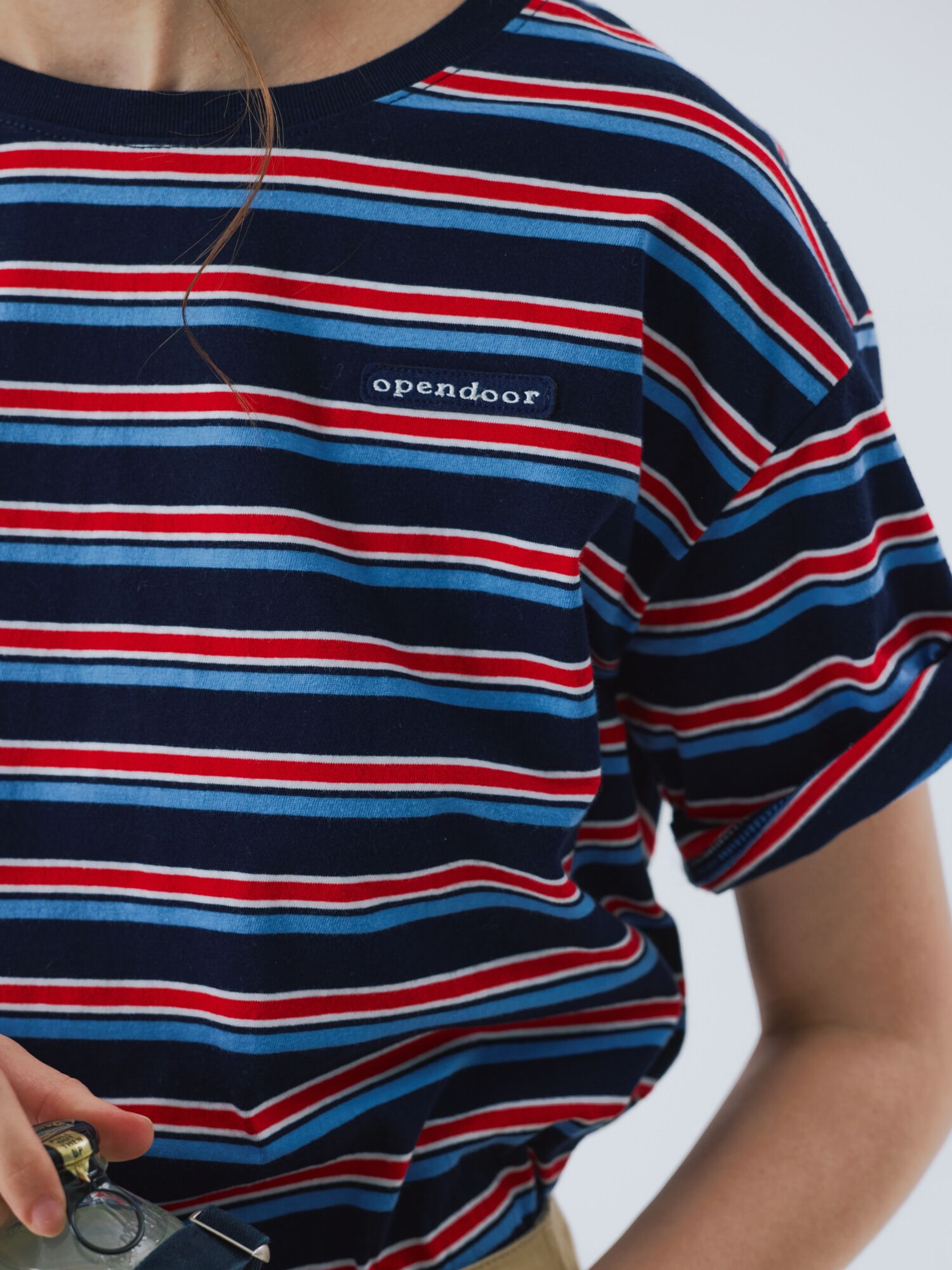 [5월 26일 순차배송] stripe half top navy