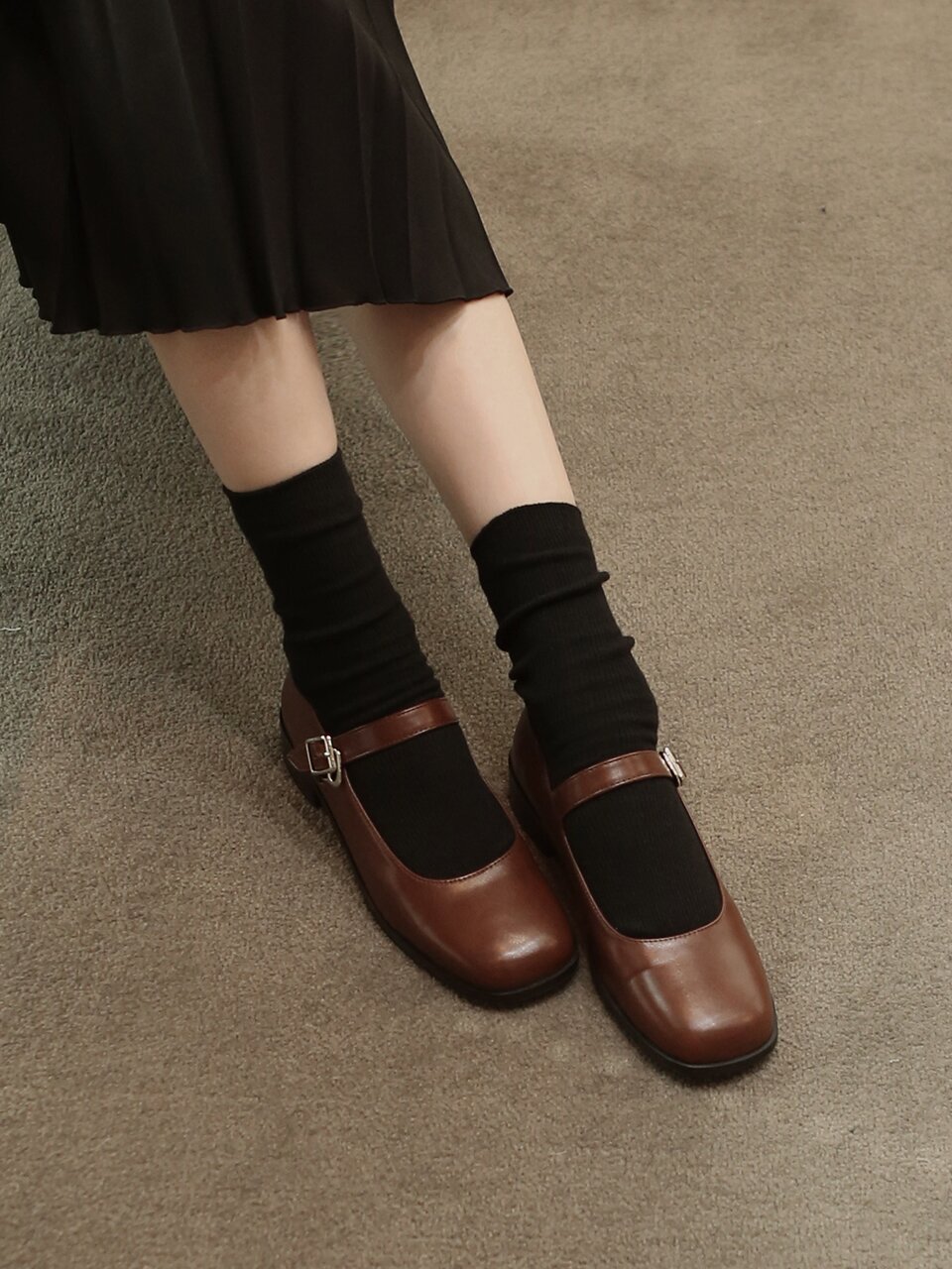 ljh502-8 Classic Mary Jane Flats - 3 Colors