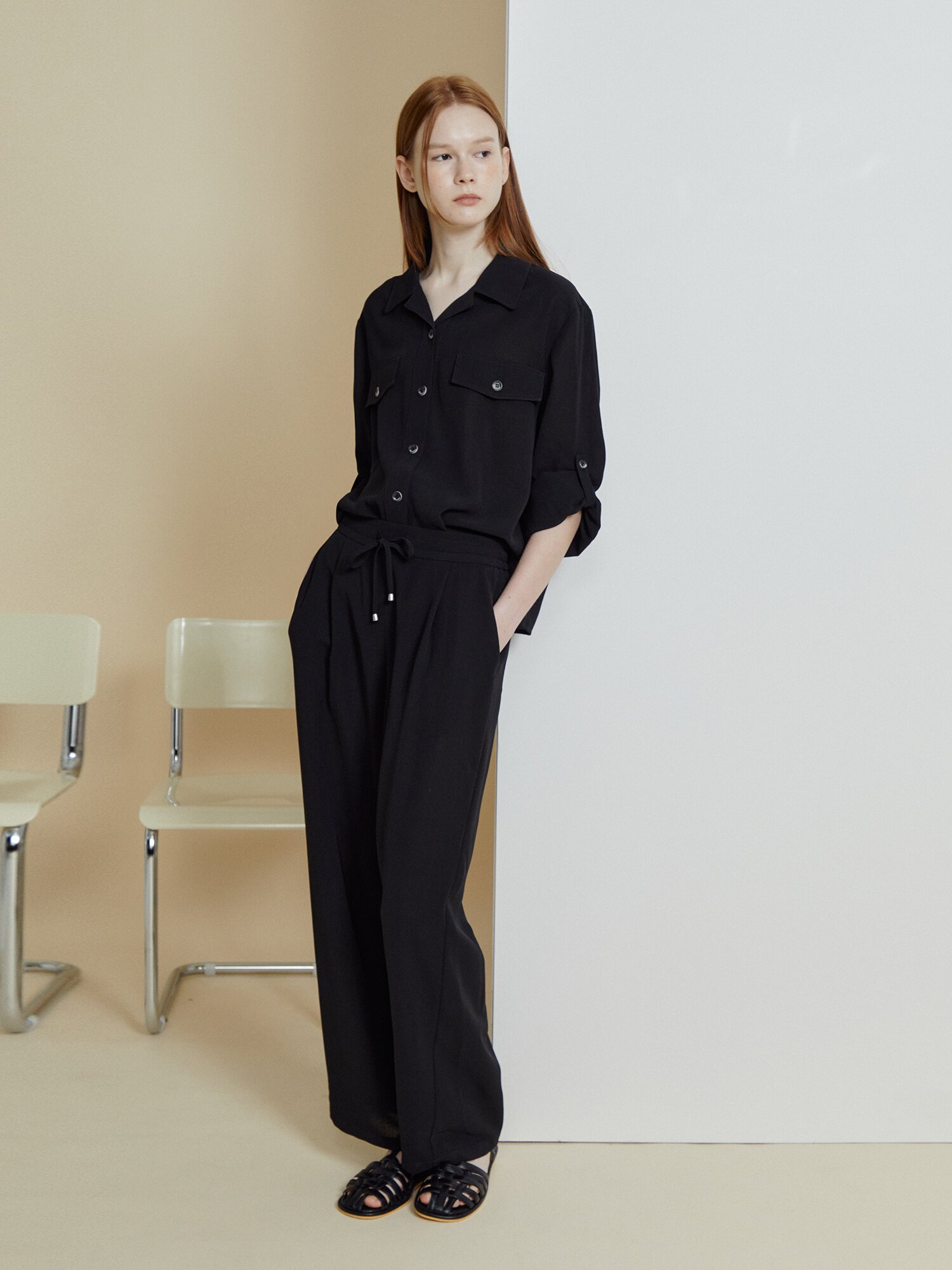 투 포켓 셋업 칼라 셔츠 블라우스 (BLACK)