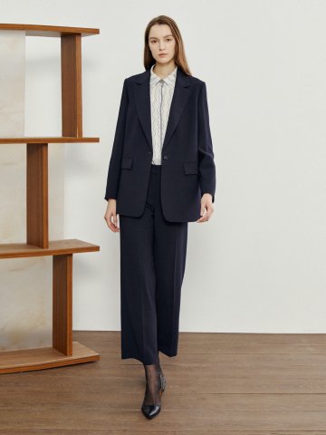 사이드 버튼 세미 와이드 슬랙스 