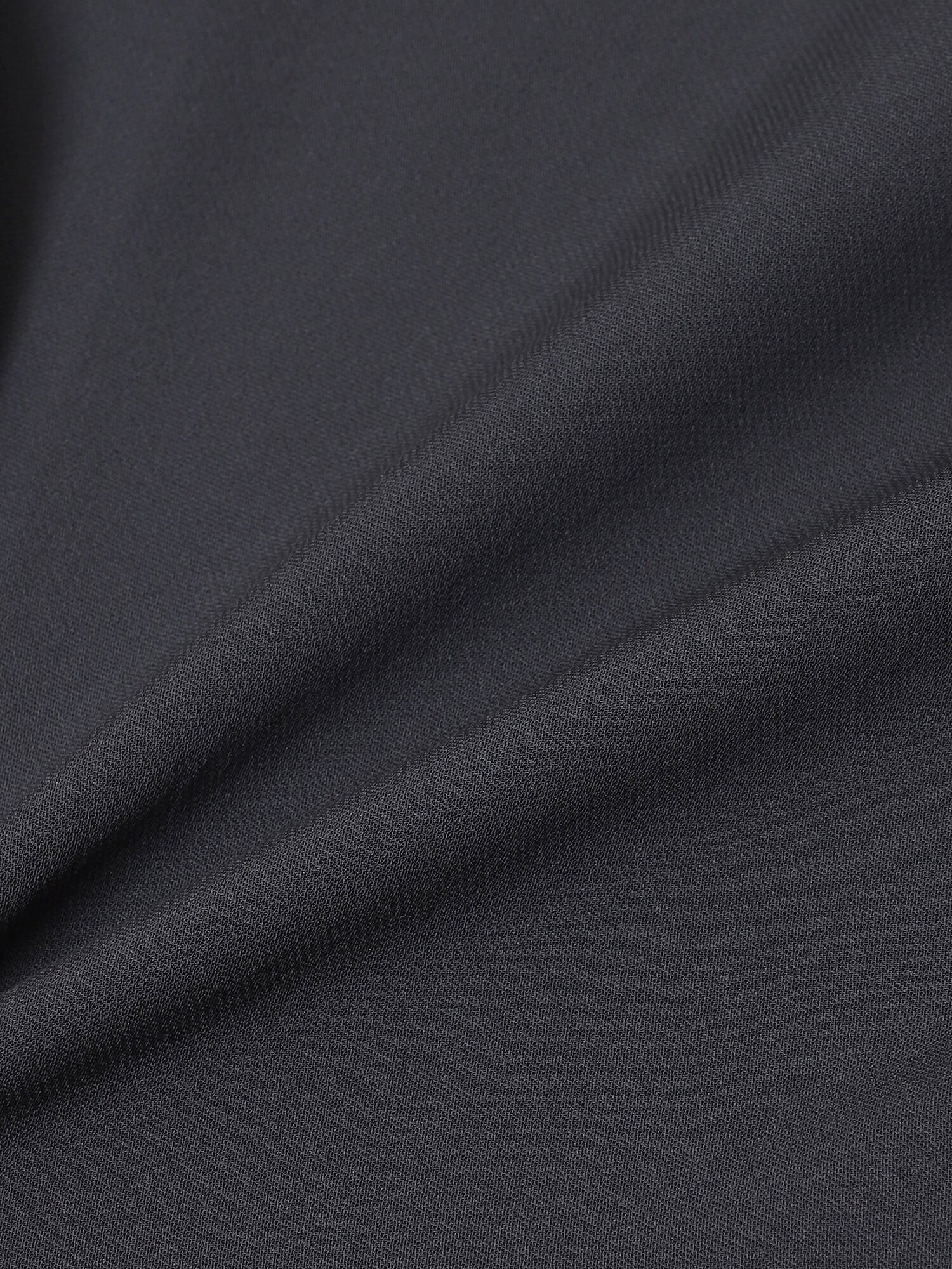 하이넥 타이 블라우스 (DARK GREY)