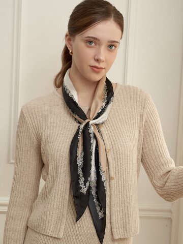 엘르 티아나 실크 롱 다이아 스카프 SE549S310