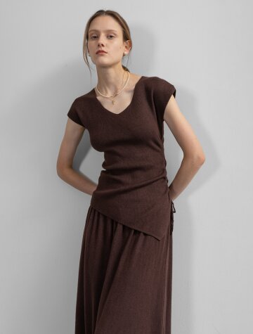 IT_Waist knit vest and skirt set_BROWN